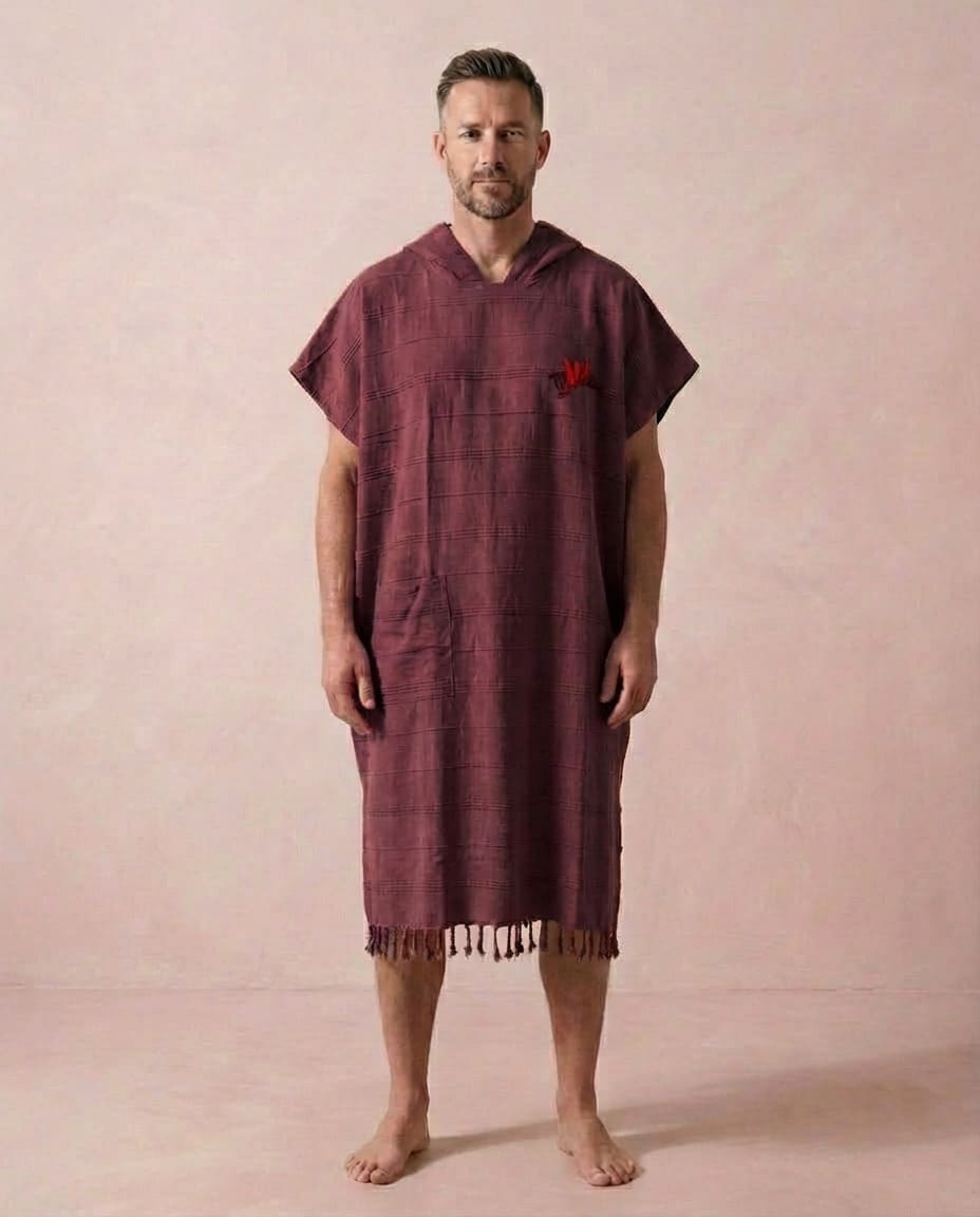 Poncho Dark Red – Unisex